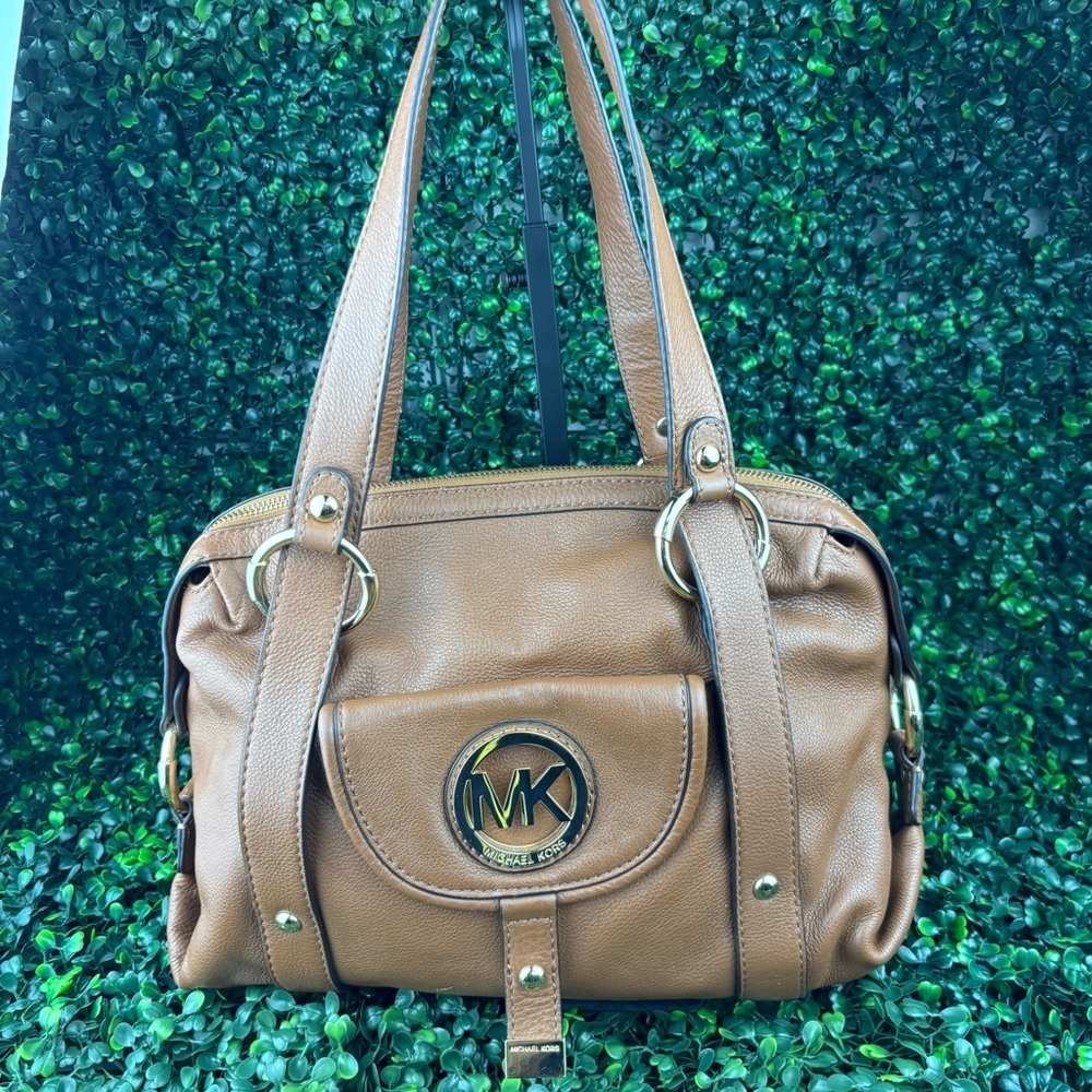 MICHAEL KORS FULTON SHOULDER BAG CAMEL BROWN COLOR - Picture 1 of 11